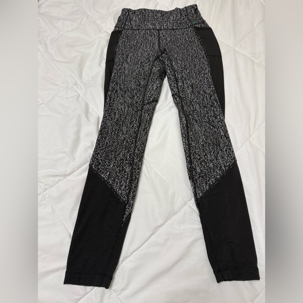 Lululemon Fit Physique Tight - Picture 4 of 13